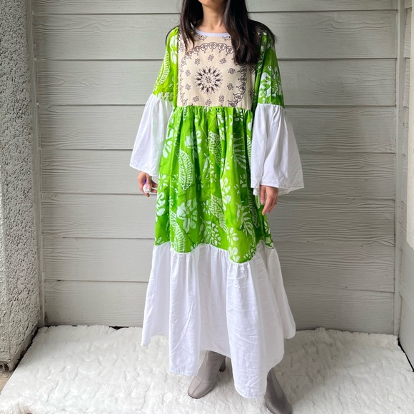 Handmade Wide Sleeves Maxi Bandana Dress SKU 11091 Green White - Picture 14 of 16
